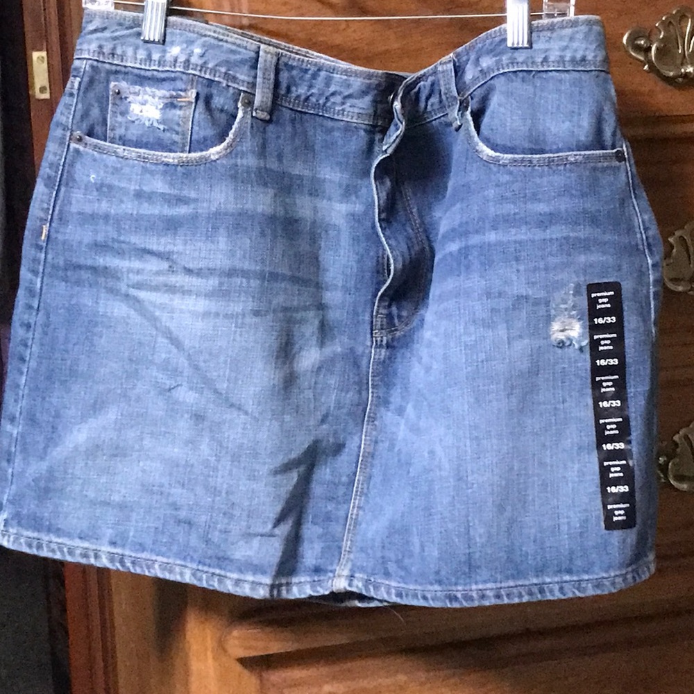 NWT denim gap mini skirt size 16